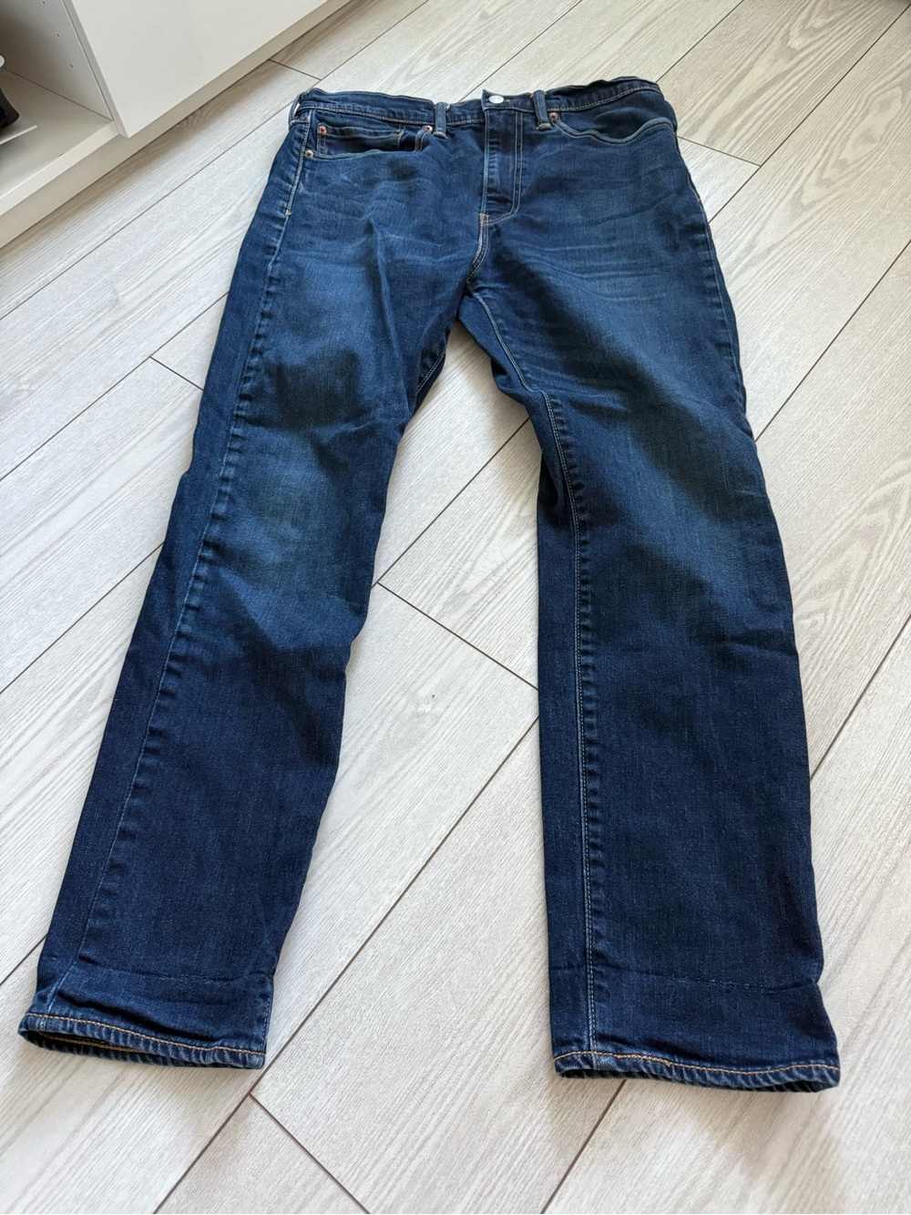 Levi’s 522 slim taper fit jeans blue denim cotton casual classic neutral W34xL32